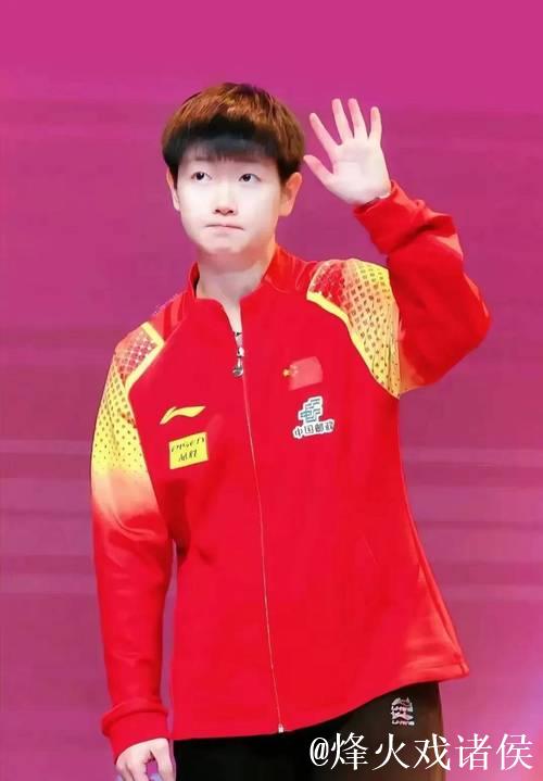 孙颖莎脚踝无大碍！轻松行走下蹲归京养伤准备乒超