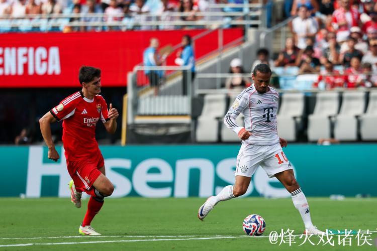 足坛风云巨变：拜仁惊险扳平，国米跃居榜首，热刺惨败三球，皇马赢得小胜